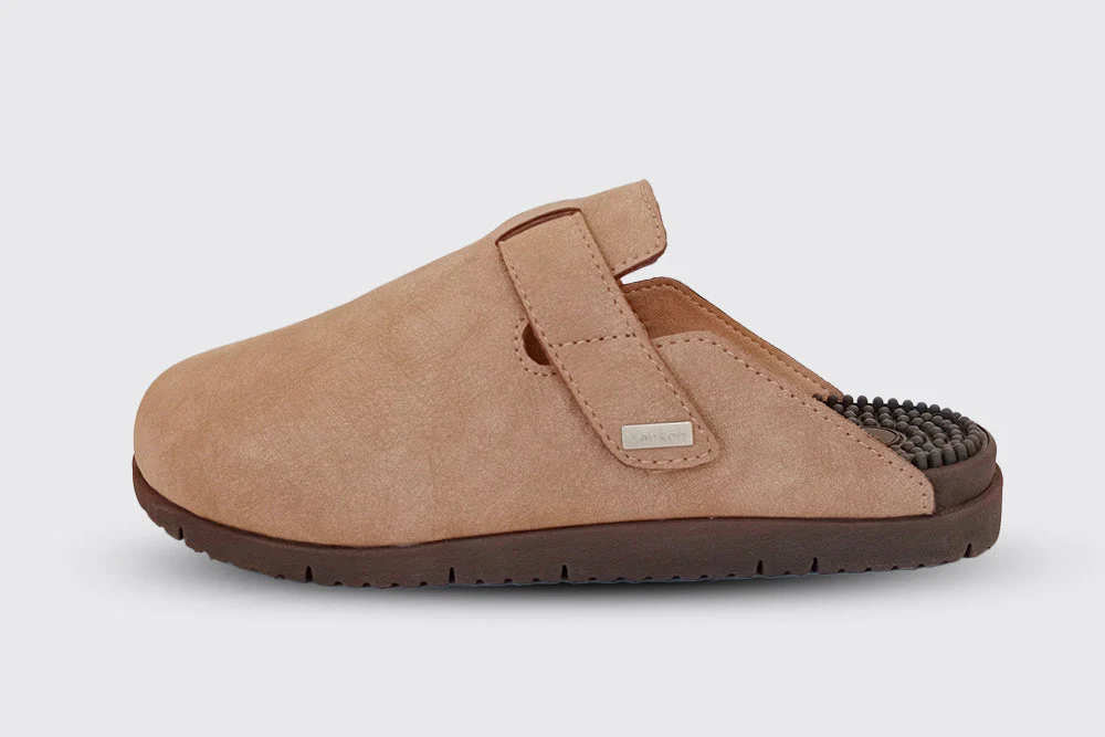 KenkohChibaBeige4_59953fe5-7b00-4311-bbdb-4b9846212956